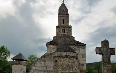 Biserica de piatra din Densus. Locul misterios din Romania, unde vin mii de turisti